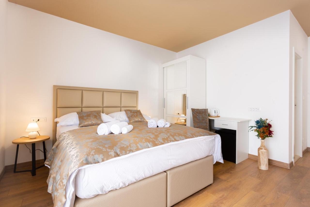 Luxury Rooms Fetivi Split Ngoại thất bức ảnh