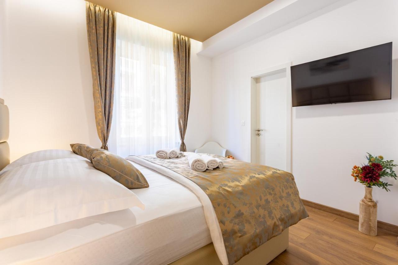 Luxury Rooms Fetivi Split Ngoại thất bức ảnh