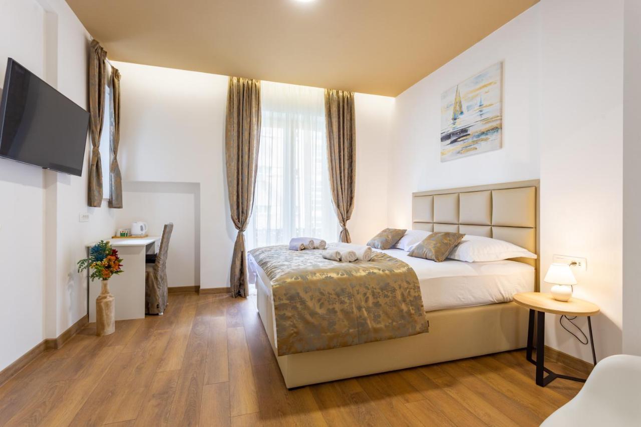 Luxury Rooms Fetivi Split Ngoại thất bức ảnh