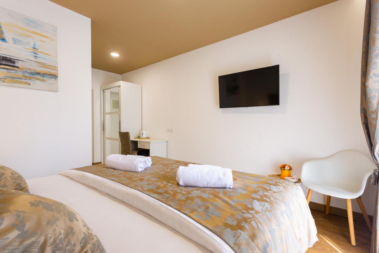 Luxury Rooms Fetivi Split Ngoại thất bức ảnh
