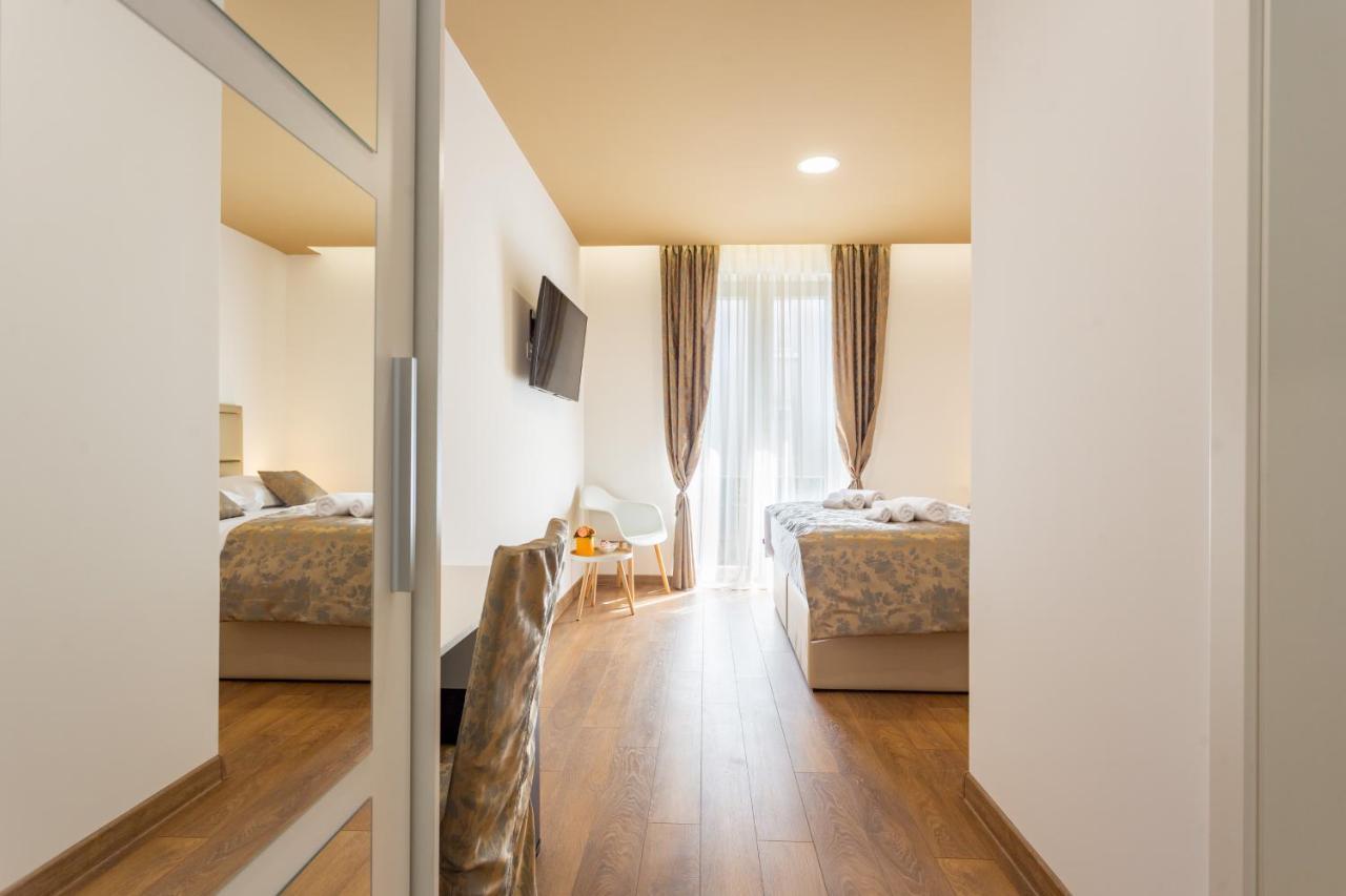 Luxury Rooms Fetivi Split Ngoại thất bức ảnh